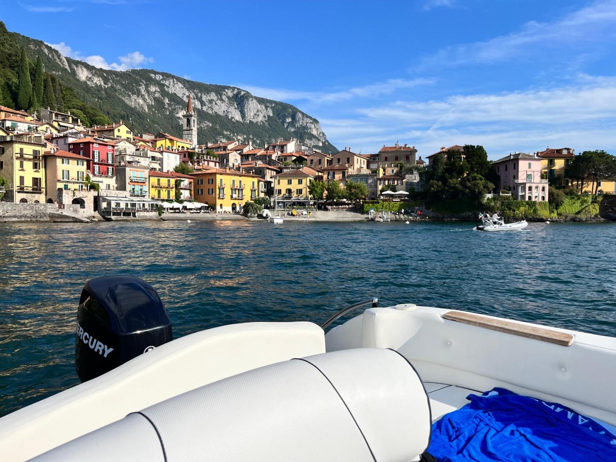 Il Terrazzo Sul Lago Варенна Экстерьер фото